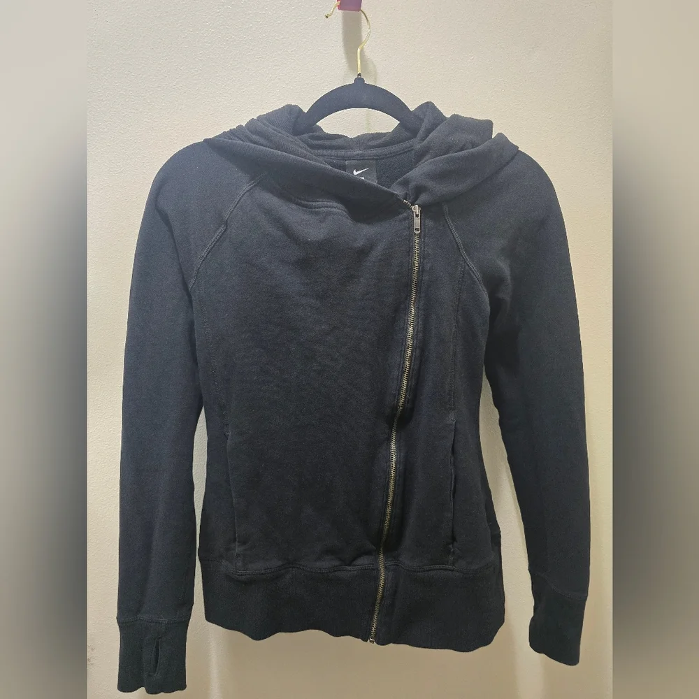 Nike Yoga Black Asymmetrical Zip Hoodie - Picture 11 of 16